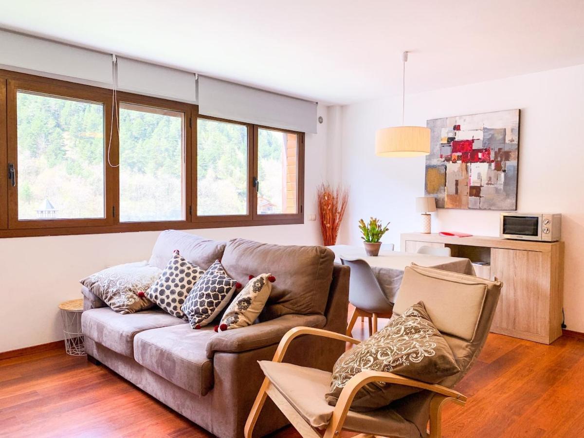 Apartamento Font Blanca En Arinsal Mas de Ribafeta Luaran gambar