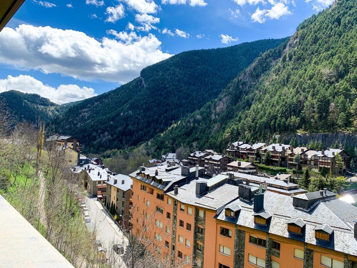 Apartamento Font Blanca En Arinsal Mas de Ribafeta Luaran gambar